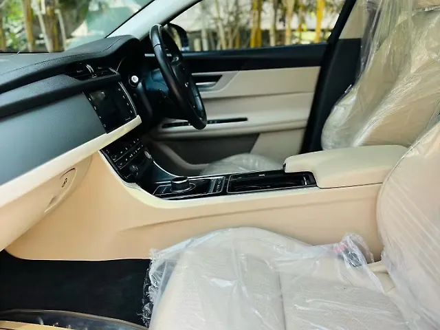 Used Jaguar XF Prestige Diesel CBU in Delhi