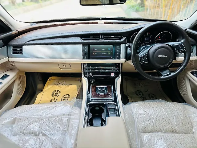 Used Jaguar XF Prestige Diesel CBU in Delhi