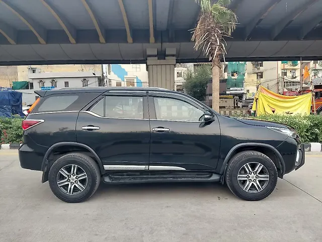 Used Toyota Fortuner [2016-2021] 2.7 4x2 AT [2016-2020] in Delhi