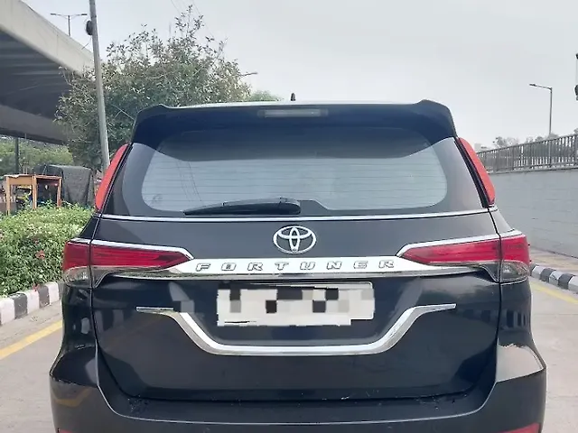 Used Toyota Fortuner [2016-2021] 2.7 4x2 AT [2016-2020] in Delhi