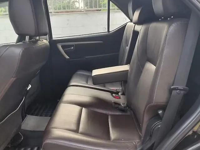 Used Toyota Fortuner [2016-2021] 2.7 4x2 AT [2016-2020] in Delhi