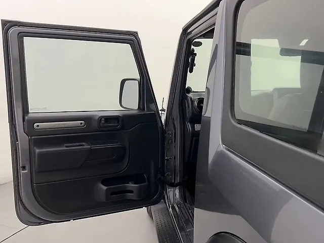 Used Mahindra Thar LX Hard Top Petrol AT in Ghaziabad
