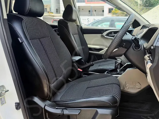 Used Kia Carens [2022-2023] Prestige Plus 1.4 Petrol DCT 7 STR in Hyderabad