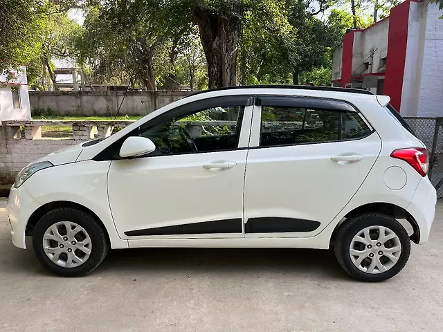 Used Hyundai Grand i10 [2013-2017] Sportz 1.2 Kappa VTVT [2013-2016] in Kanpur
