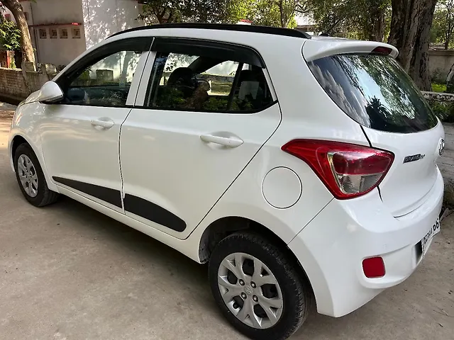 Used Hyundai Grand i10 [2013-2017] Sportz 1.2 Kappa VTVT [2013-2016] in Kanpur