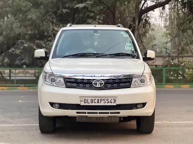 Used 2017 Tata Safari in Delhi