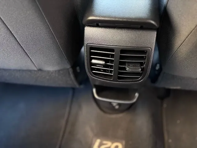 Used Hyundai i20 [2020-2023] Sportz 1.2 IVT [2020-2023] in Thane