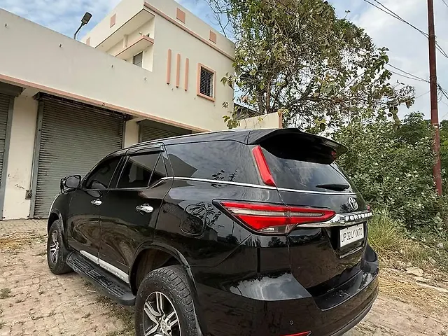 Used Toyota Fortuner [2016-2021] 2.8 4x2 MT [2016-2020] in Lucknow