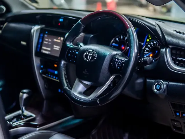 Used Toyota Fortuner [2016-2021] 2.8 4x4 AT in Delhi