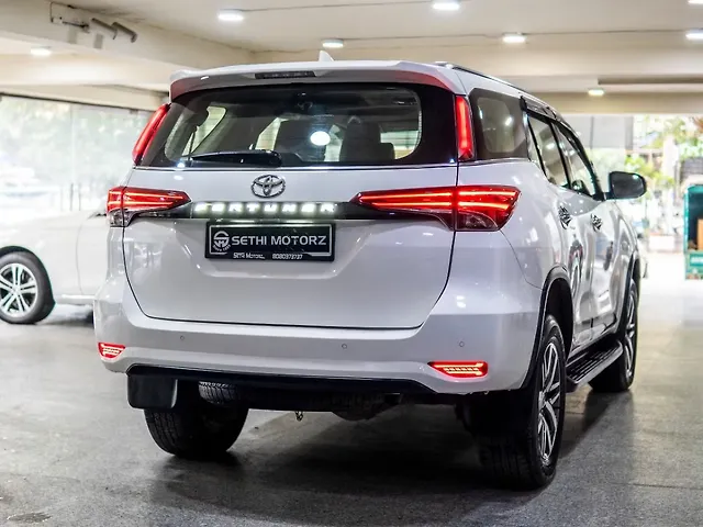 Used Toyota Fortuner [2016-2021] 2.8 4x4 AT in Delhi