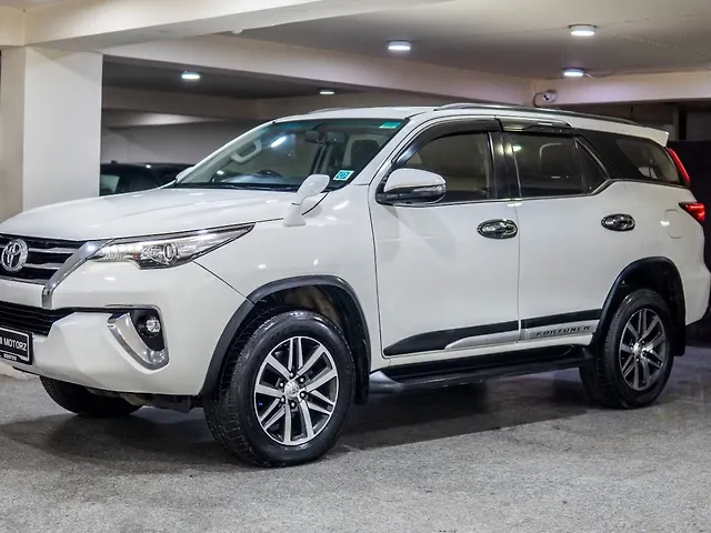 Used Toyota Fortuner [2016-2021] 2.8 4x4 AT in Delhi