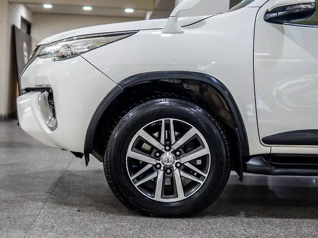 Used Toyota Fortuner [2016-2021] 2.8 4x4 AT in Delhi