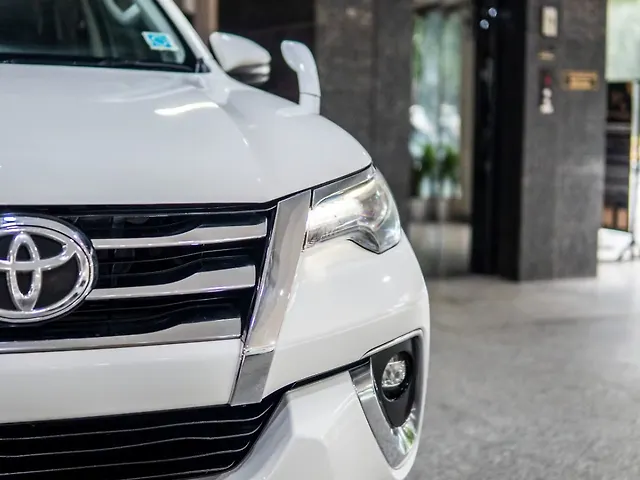 Used Toyota Fortuner [2016-2021] 2.8 4x4 AT in Delhi