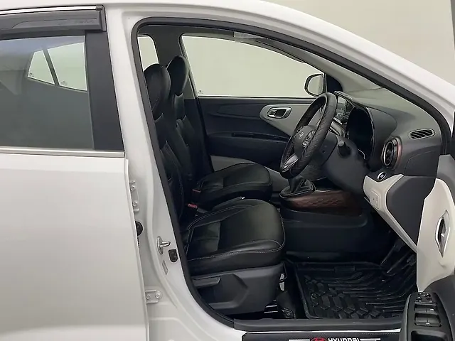 Used Hyundai Aura SX 1.2 Petrol in Ahmedabad