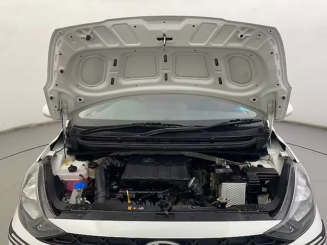 Used Hyundai Aura SX 1.2 Petrol in Ahmedabad