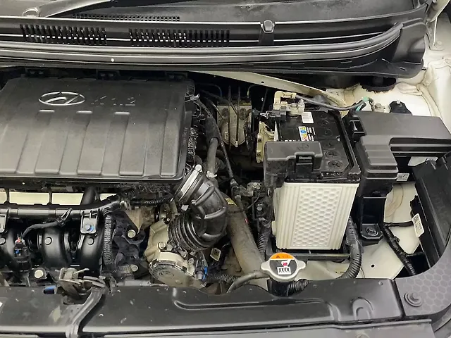 Used Hyundai Aura SX 1.2 Petrol in Ahmedabad