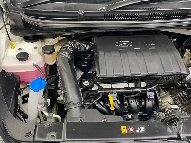 Used Hyundai Aura SX 1.2 Petrol in Ahmedabad