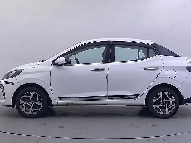 Used Hyundai Aura SX 1.2 Petrol in Ahmedabad