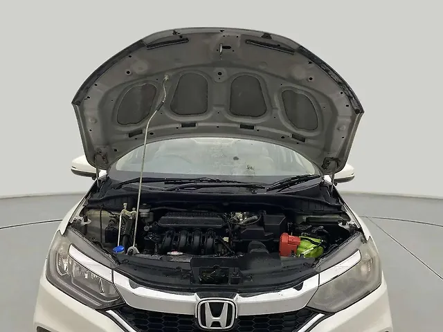 Used Honda City 4th Generation V CVT Petrol [2017-2019] in Ahmedabad