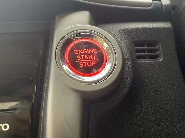 Used Honda City 4th Generation V CVT Petrol [2017-2019] in Ahmedabad
