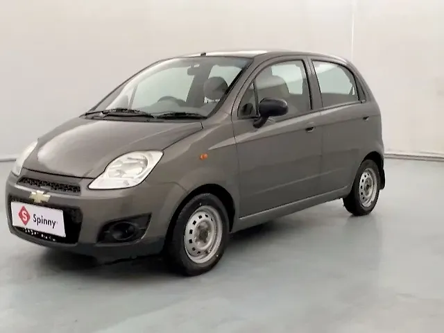Used 2013 Chevrolet Spark in Lucknow
