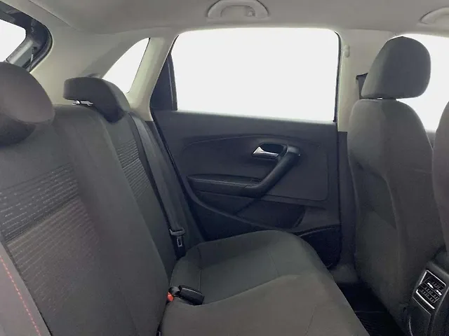 Used Volkswagen Polo Highline Plus 1.0L TSI in Hyderabad