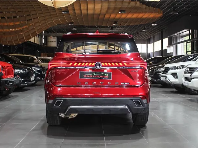 Used MG Hector Plus Savvy Pro 1.5 Turbo Petrol CVT 6 STR in Hyderabad