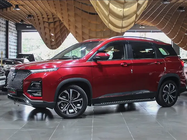 Used MG Hector Plus Savvy Pro 1.5 Turbo Petrol CVT 6 STR in Hyderabad