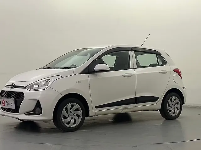 Used 2017 Hyundai Grand i10 in Delhi