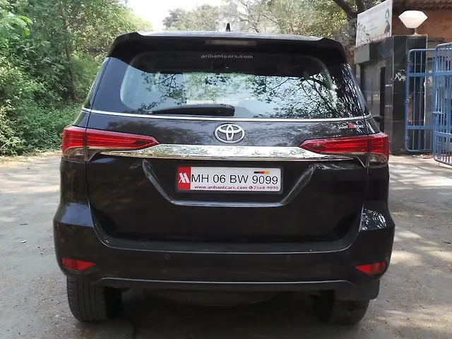 Used Toyota Fortuner [2016-2021] 2.8 4x2 AT [2016-2020] in Mumbai