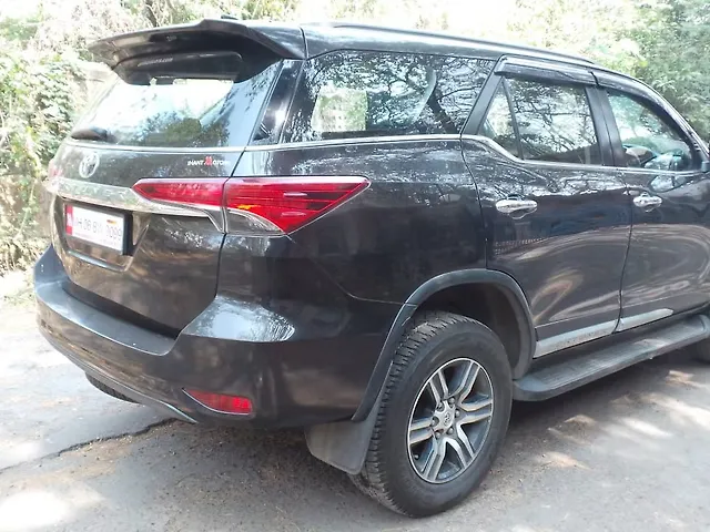 Used Toyota Fortuner [2016-2021] 2.8 4x2 AT [2016-2020] in Mumbai