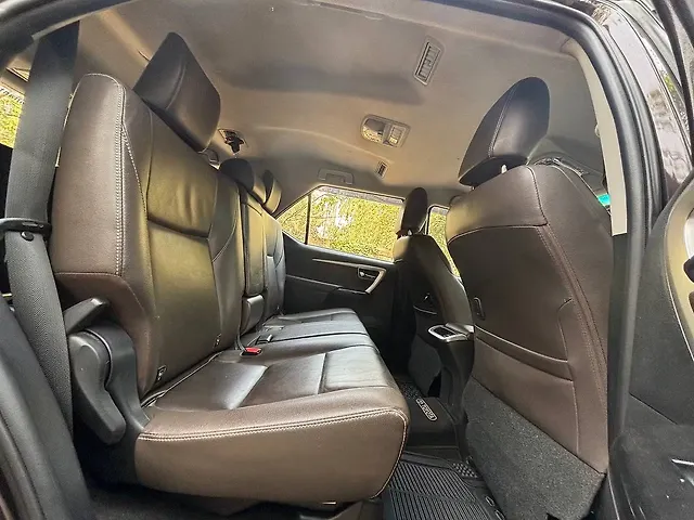 Used Toyota Fortuner [2016-2021] 2.8 4x2 AT [2016-2020] in Mumbai