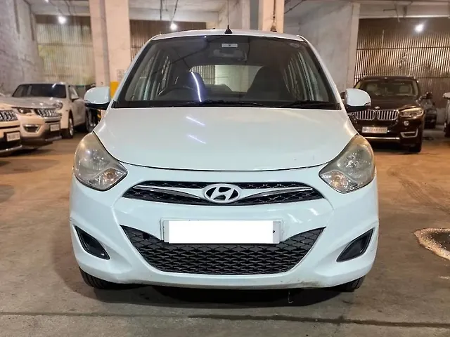 Used 2013 Hyundai i10 in Mumbai