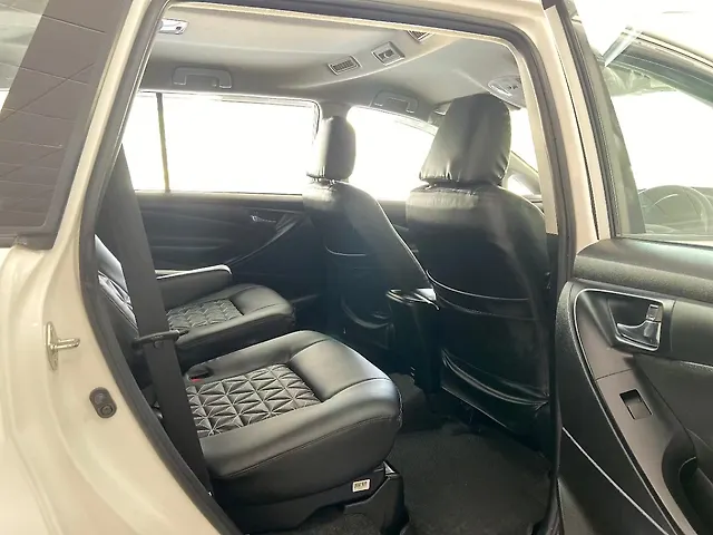 Used Toyota Innova Crysta [2020-2023] GX 2.4 7 STR in Chandigarh