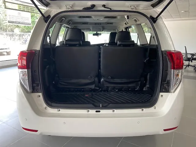 Used Toyota Innova Crysta [2020-2023] GX 2.4 7 STR in Chandigarh