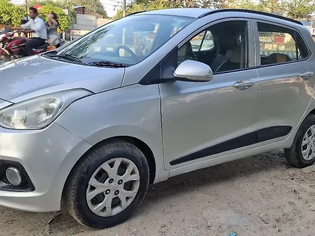 Used Hyundai Grand i10 [2013-2017] Sportz 1.2 Kappa VTVT [2013-2016] in Lucknow