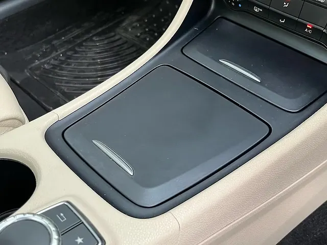 Used Mercedes-Benz GLA [2017-2020] 200 d Sport in Delhi