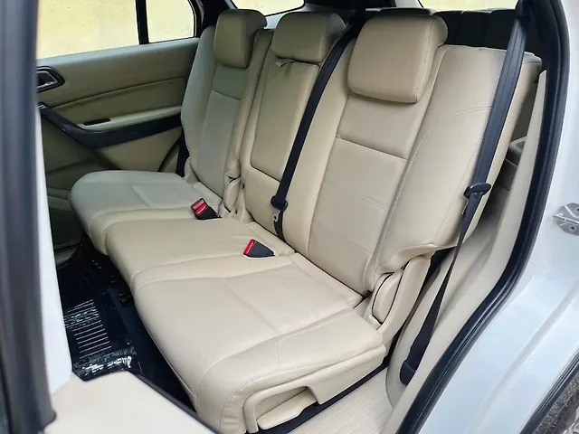 Used Ford Endeavour [2016-2019] Titanium 3.2 4x4 AT in Delhi