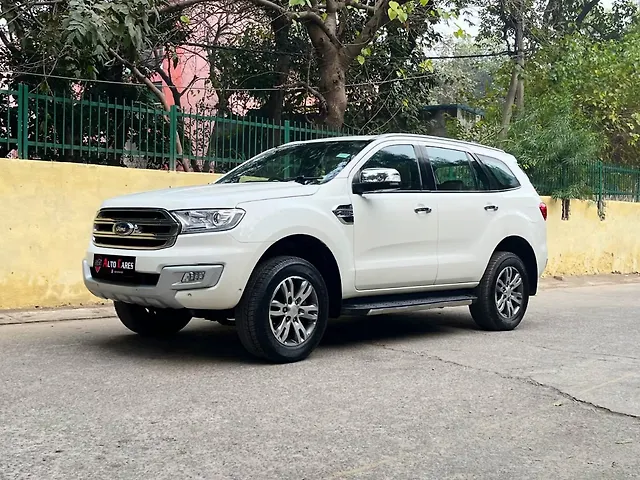 Used Ford Endeavour [2016-2019] Titanium 3.2 4x4 AT in Delhi