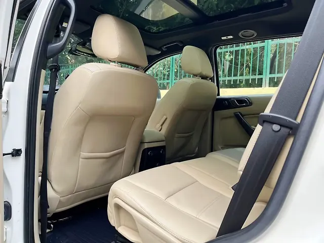 Used Ford Endeavour [2016-2019] Titanium 3.2 4x4 AT in Delhi