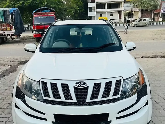 Used 2015 Mahindra XUV500 in Lucknow