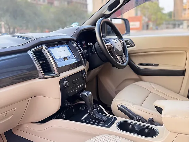 Used Ford Endeavour [2016-2019] Titanium 3.2 4x4 AT in Delhi