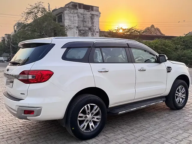 Used Ford Endeavour [2016-2019] Titanium 3.2 4x4 AT in Delhi