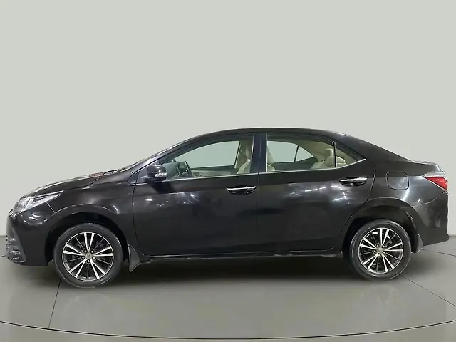 Used Toyota Corolla Altis [2014-2017] VL AT Petrol in Mumbai