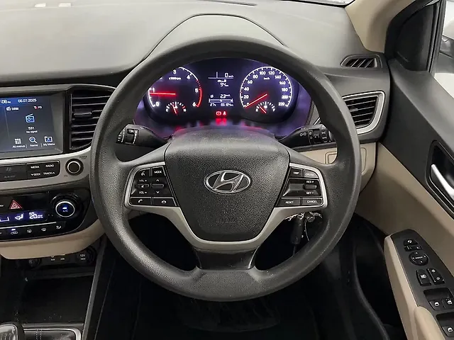 Used Hyundai Verna [2017-2020] SX 1.6 CRDi in Lucknow