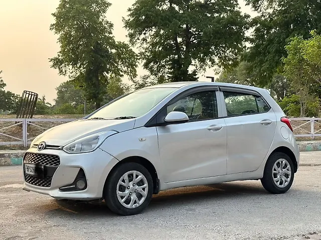 Used Hyundai Grand i10 [2013-2017] Era 1.1 CRDi [2016-2017] in Lucknow