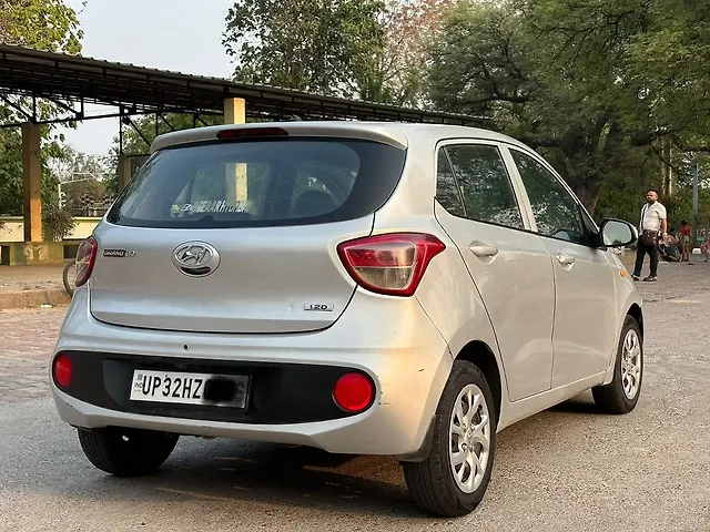 Used Hyundai Grand i10 [2013-2017] Era 1.1 CRDi [2016-2017] in Lucknow