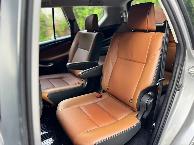Used Toyota Innova Crysta [2016-2020] 2.7 GX AT 7 STR [2016-2020] in Delhi