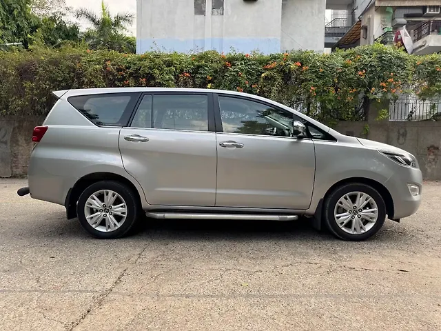 Used Toyota Innova Crysta [2016-2020] 2.7 GX AT 7 STR [2016-2020] in Delhi