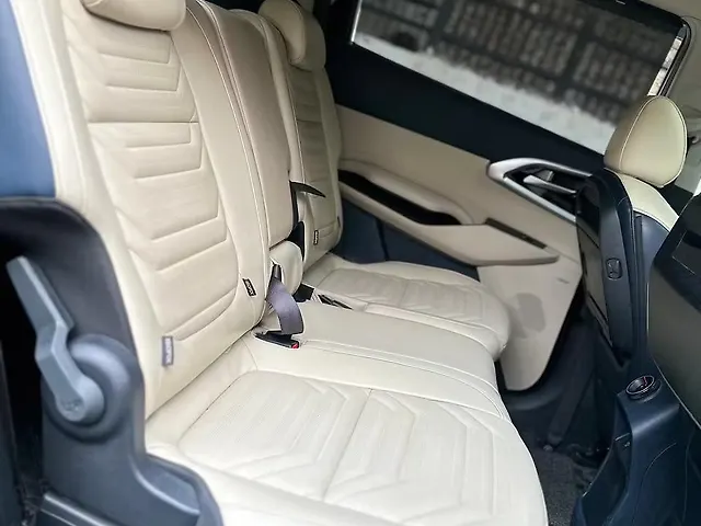 Used Kia Carens [2022-2023] Luxury Plus 1.5 Diesel AT 7 STR in Delhi